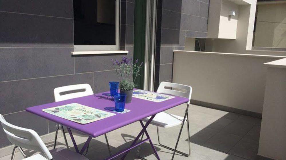 Residenza Domo Apartman Porto SantʼElpidio Kültér fotó