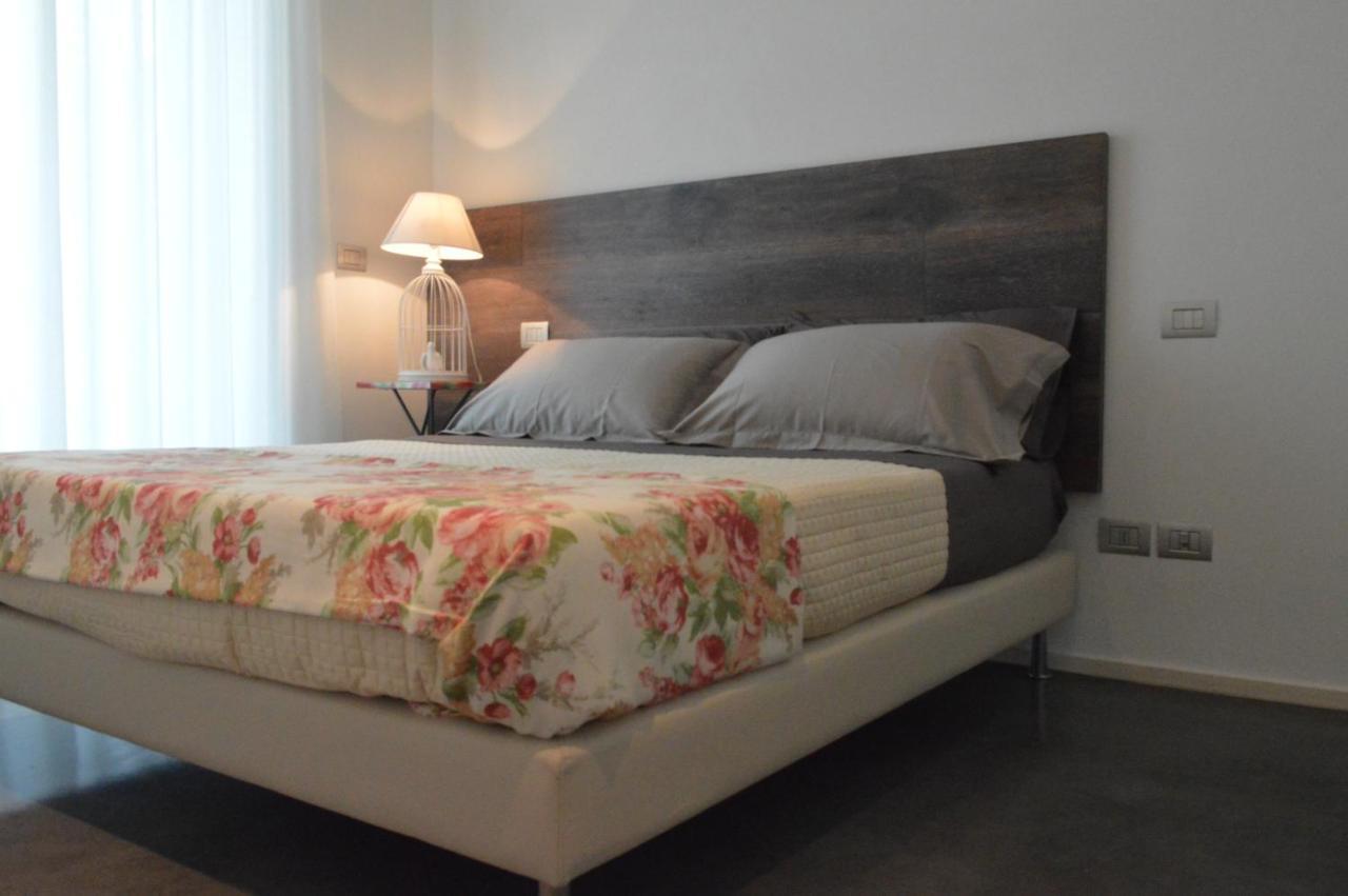 Residenza Domo Apartman Porto SantʼElpidio Szoba fotó